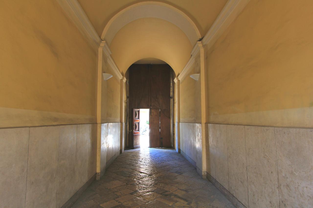 B&B Vitruvio Suites Formia Exterior photo